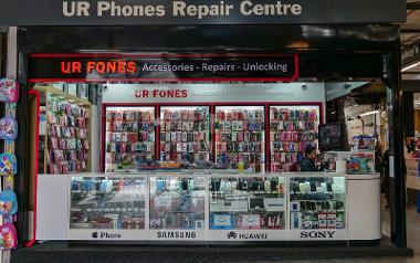 UR Phone Repair Centre stall