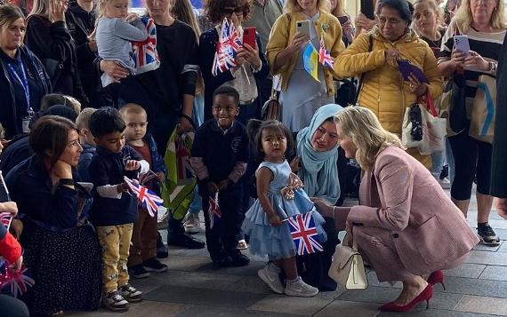 Countess of Wessex greeting young girl 